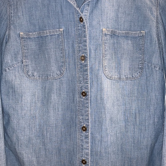 Lucky Brand size small denim chambray long sleeve button down shirt Size S - Picture 4 of 8